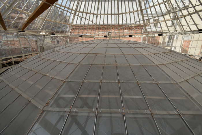 Стеклянный купол в здании Русского банка в С.-Петербурге на Большой Морской, 32. Фото 2021