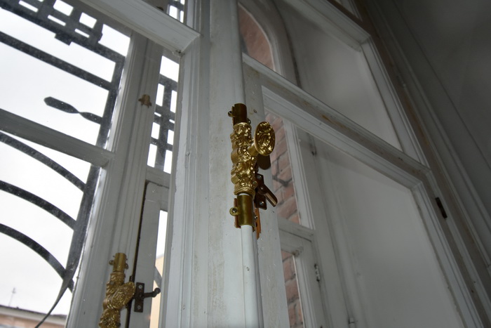 Фурнитура на окнах в Хоральной Синагоге в С.-Петербурге, фото 021