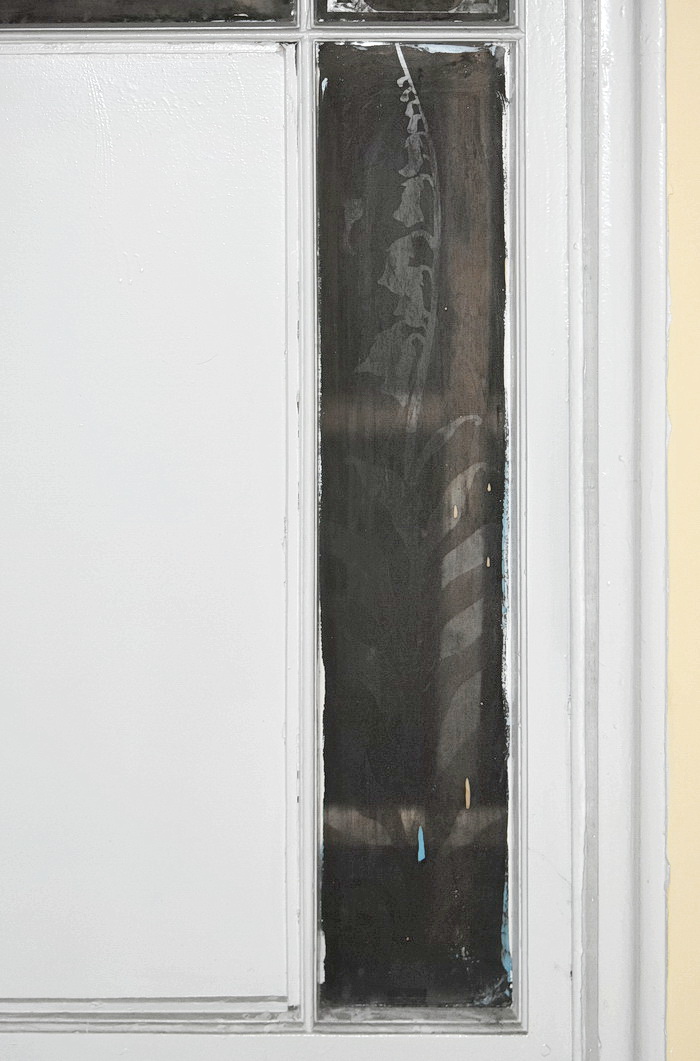Травленые стекла конца XIX века в доходном доме А. Я. Барышникова в С.-Петербурге на ул. Марата, 31. Фото 2020